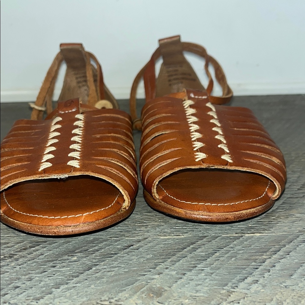 Olukai Hikina Brown Leather Sandals size women’s 5 - Picture 7 of 9